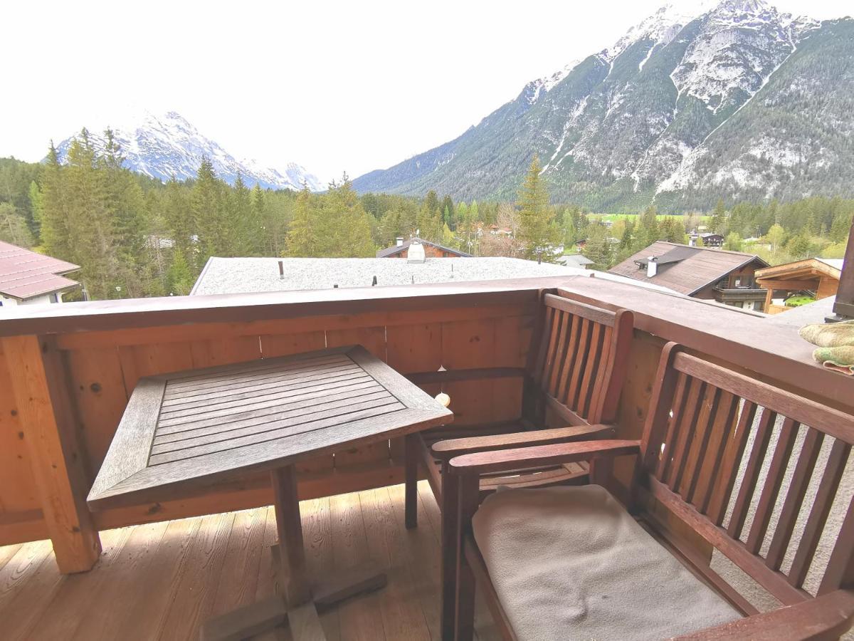 Schickster Sky Lodge ลอยทัช ภายนอก รูปภาพ